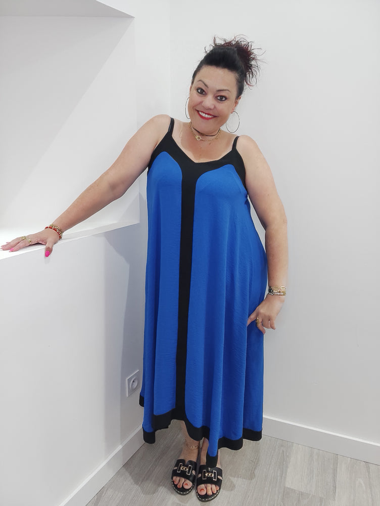 ROBE LONGUE EVASEE & BLEU ROI