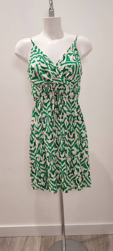 ROBE COURTE A BRETELLES & IMPRIMES