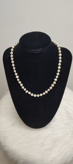 COLLIER PERLES BLANCHES & OR