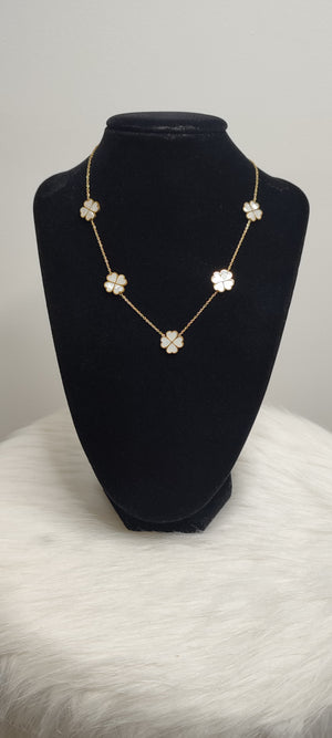 COLLIER TREFLE BLANC NACRE & OR