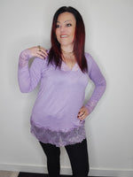 TOP DENTELLE & LILAS