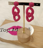 BOUCLES D'OREILLES MAXI CHAINE & FUSHIA ACIER