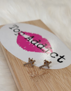BOUCLES D'OREILLES CROIX STRASS & OR ACIER